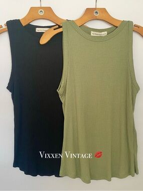 SAGE BRUSH TRADING CO. 'SOLID RIBBED CREW NECK TANK TOP' BUNDLE LOT OF 2